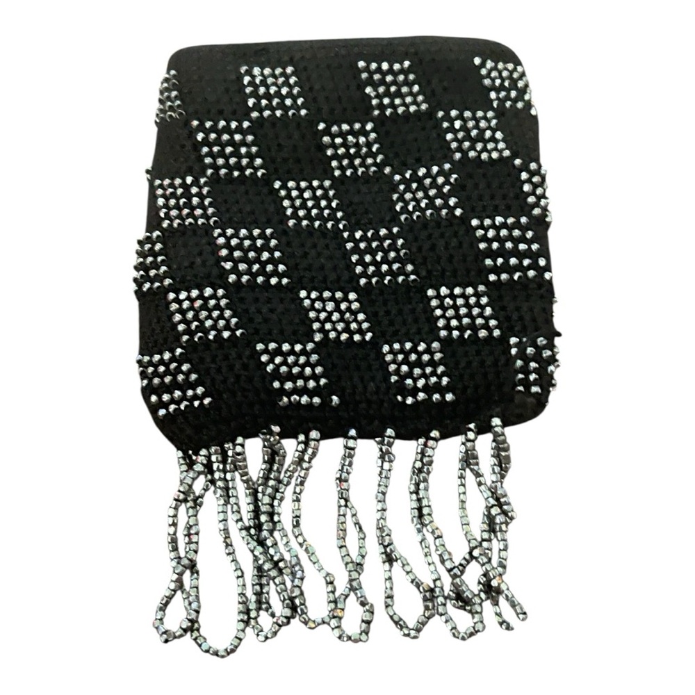 Victorian checkered beaded change purse. Snap closure
